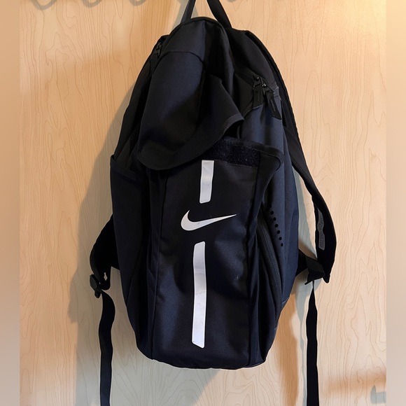 Nike PLAYER BAG BB/SB Player Carry Bag Black- Like New - Picture 1 of 7